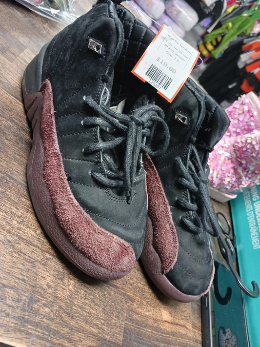 black/brown Jordan High Top Sneakers, 1 B