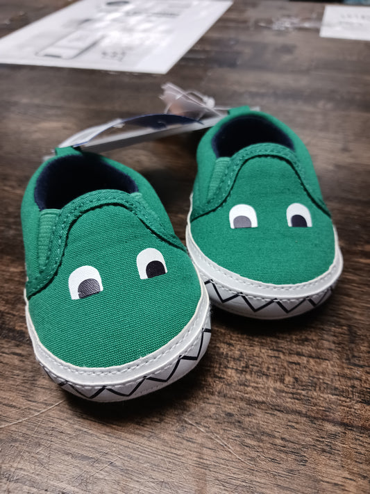 Green Alligator Gymboree Crib Shoes, NB B