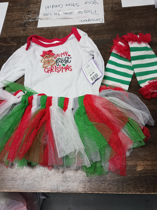Red/Green/White Christmas Baby Essentials Outfit, 9M G