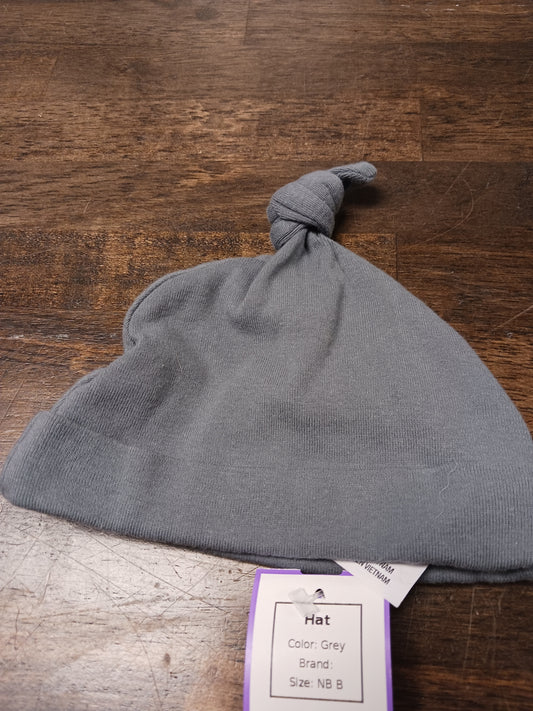 Grey  Hat, NB B