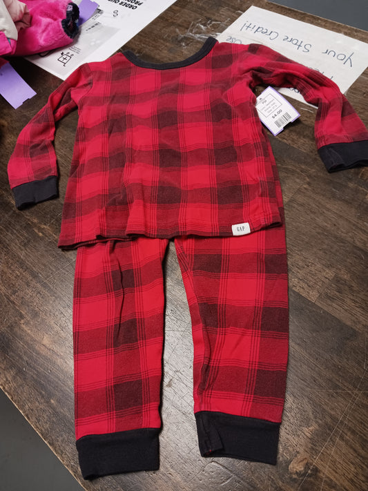 Red/Black Gap Pjs, 2T B