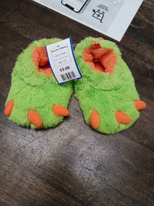 Green Wonder Nation Monster Slippers, 5 B