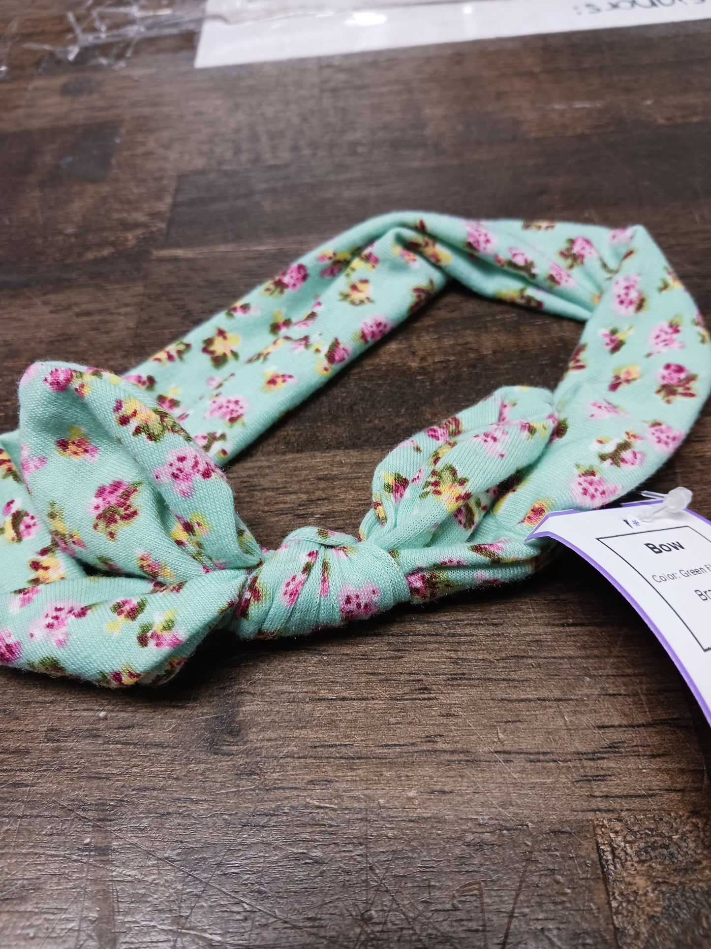 Green Flower  Bow
