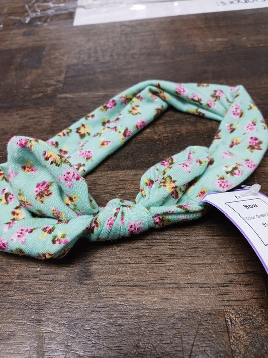 Green Flower  Bow
