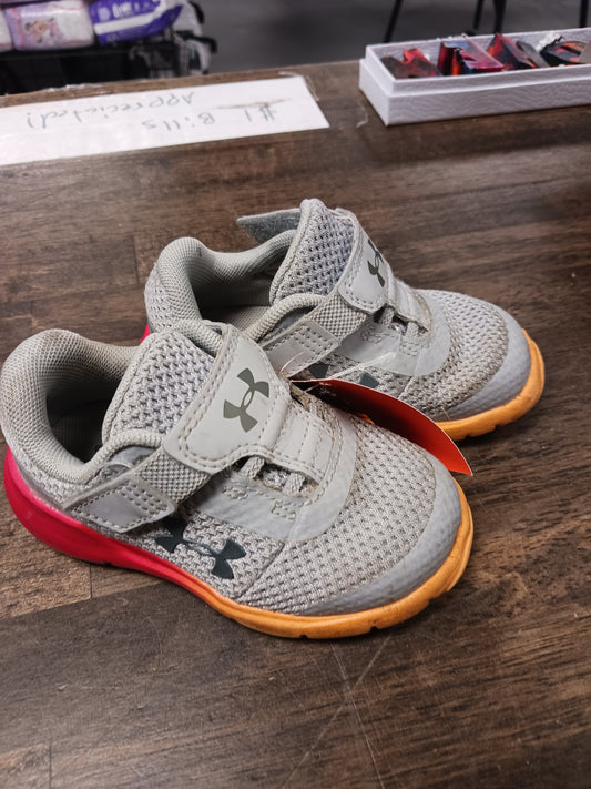 Grey Under Armour Sneakers, 5 B