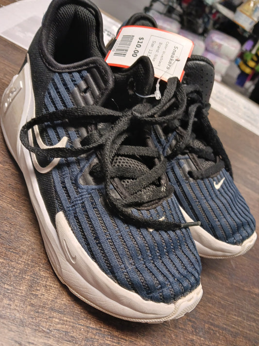 blue/black Nike Sneakers, 13.5 B