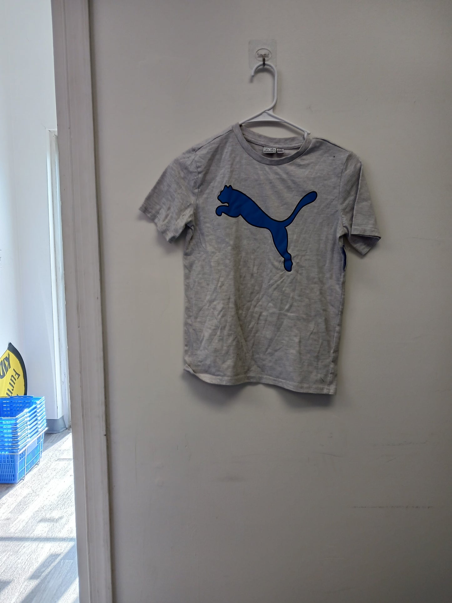 grey/blue Puma Tshirt 10-12, 10 B