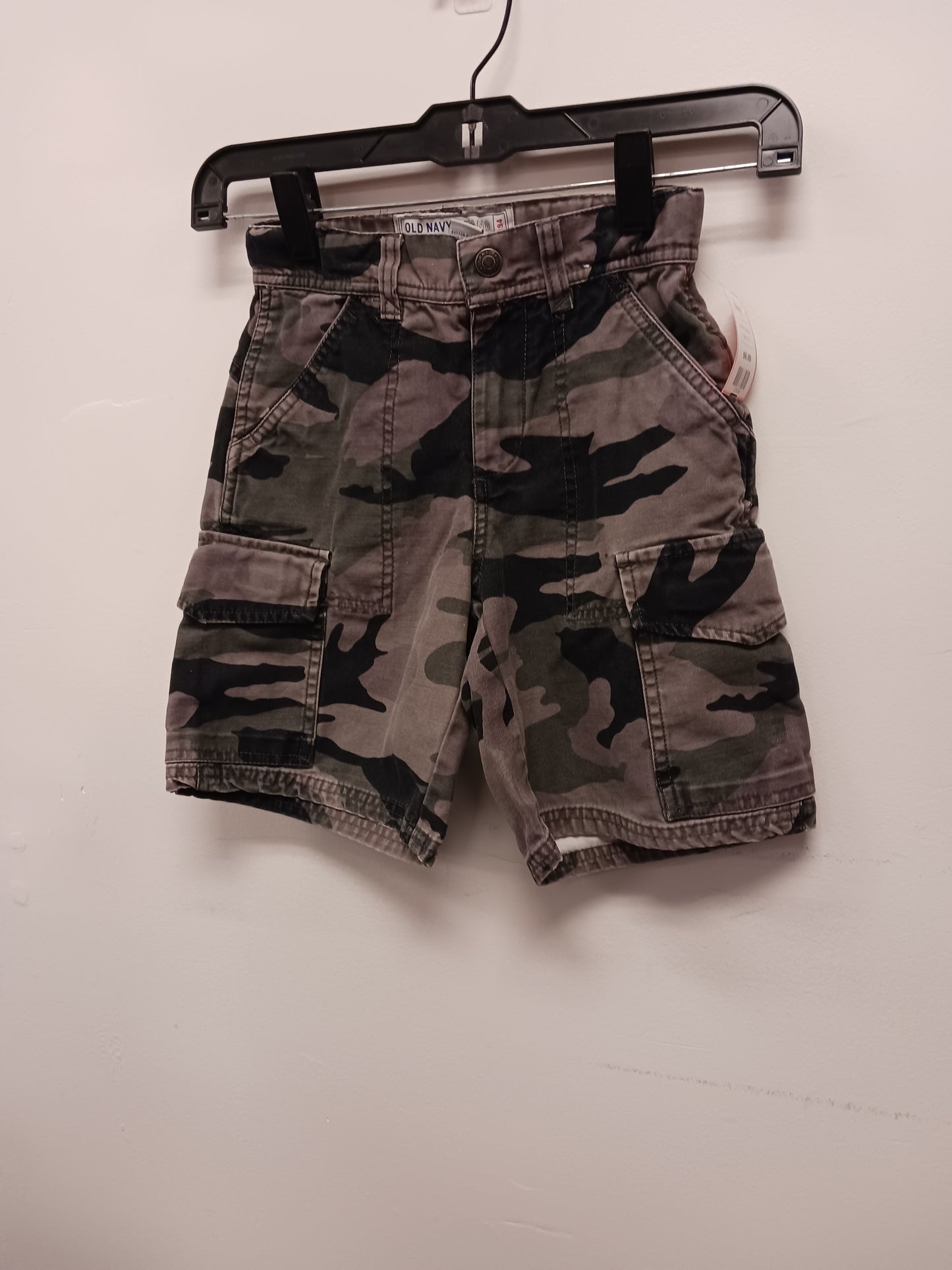 Grey/Black Camo Old Navy Shorts, 5T B