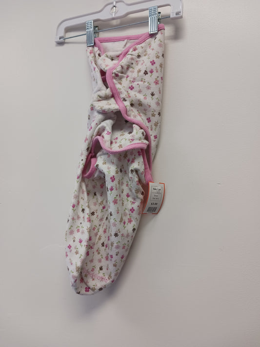 White/Pink Flower  Swaddle, NB G