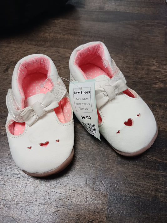 White Carters Bow Shoes, 4 G