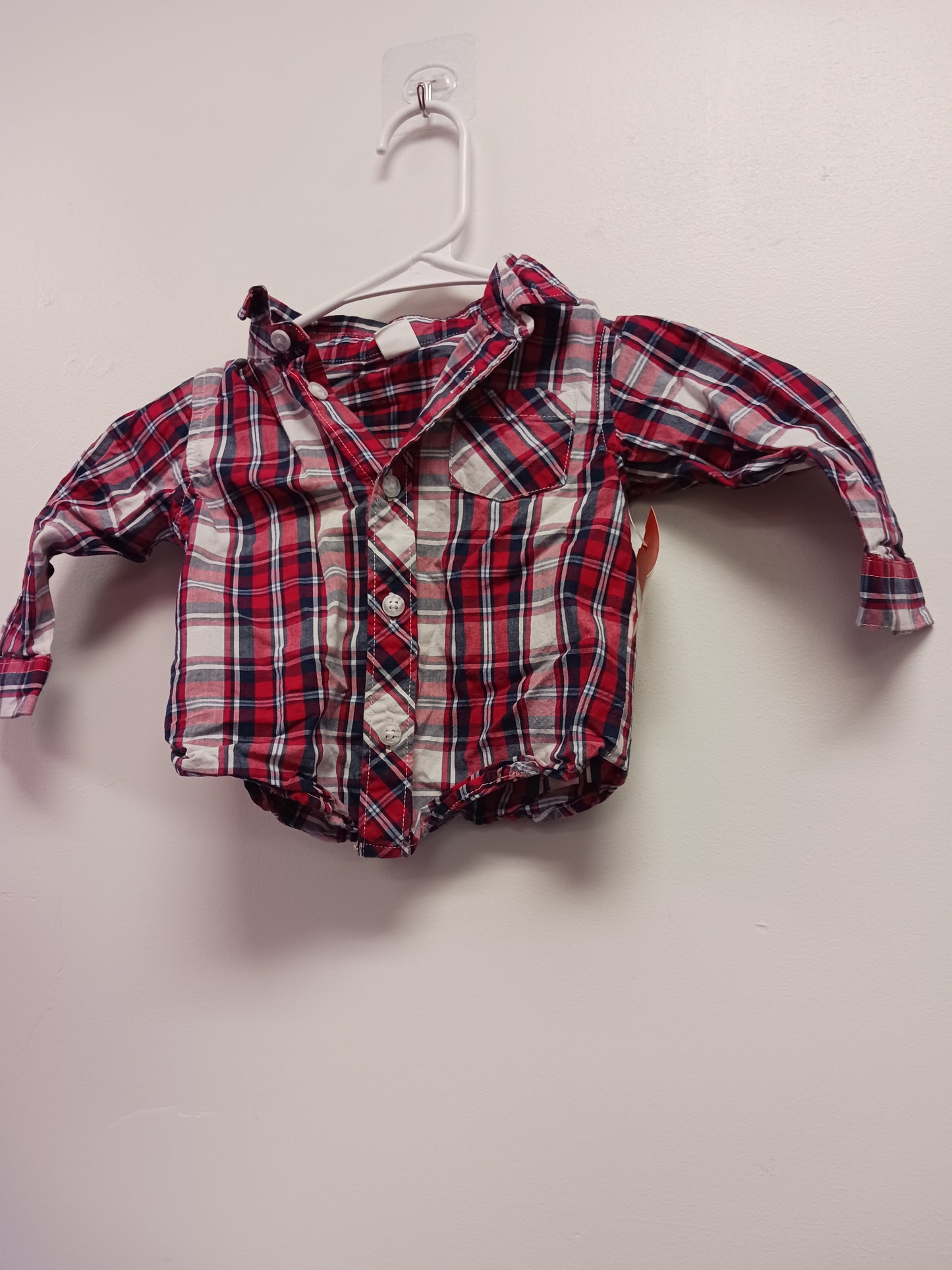 Red/Navy/White Plaid Old Navy Longsleeve Button Up, 12M B