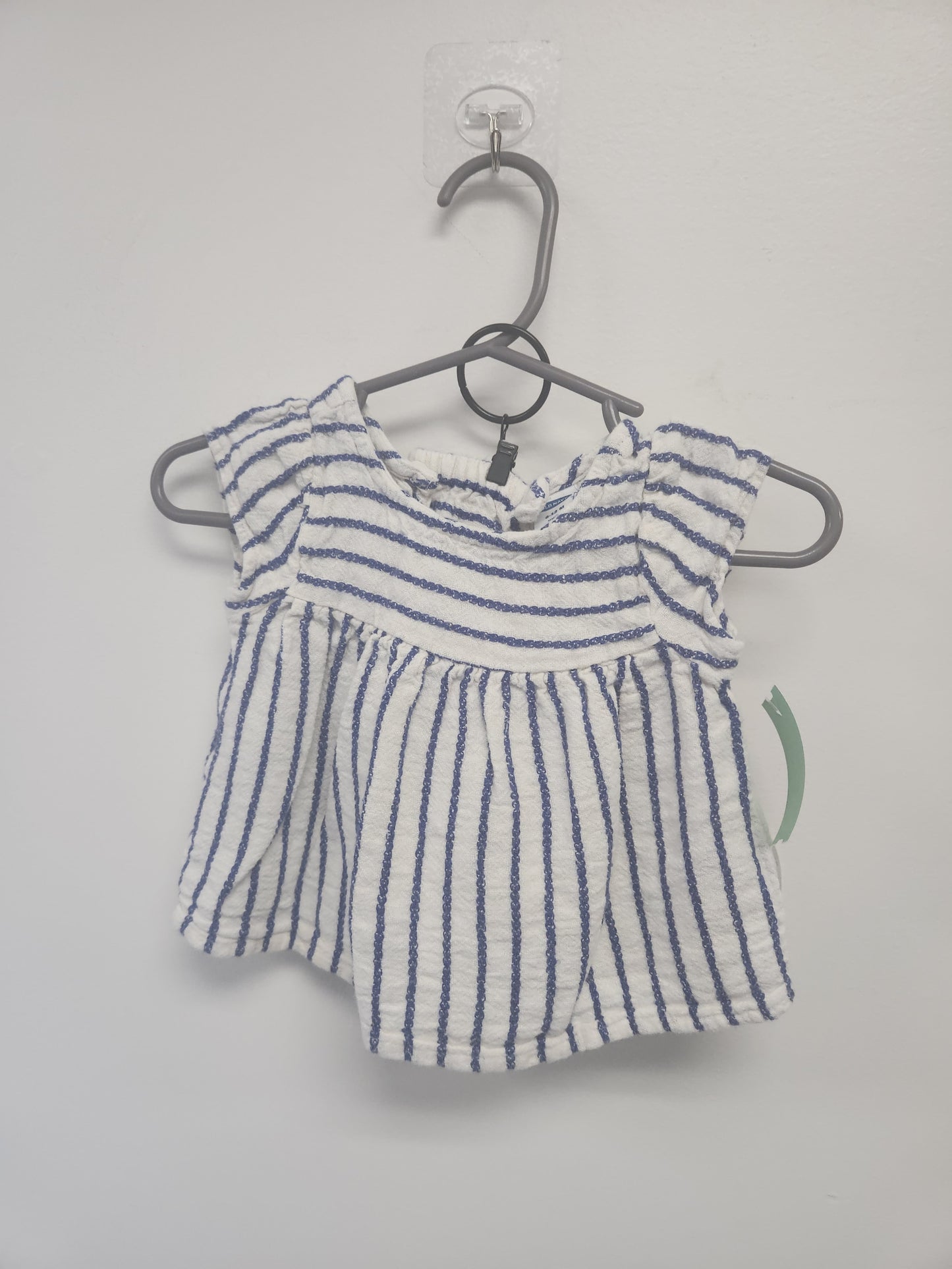 White/Blue Old Navy Outfit, 6M G