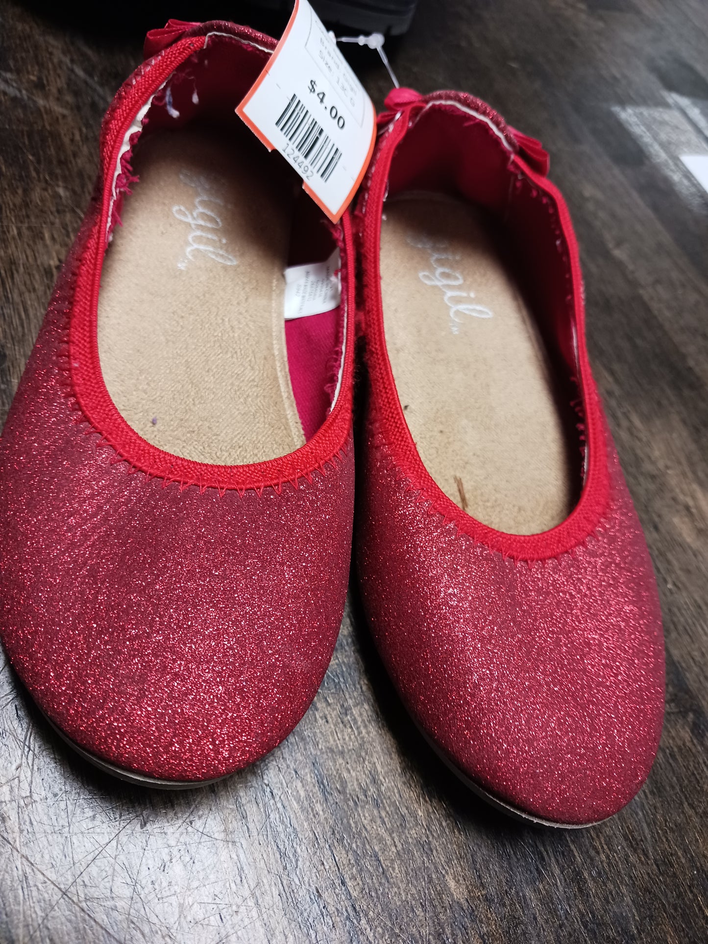Red Glitter Gigil Flats, 13C G
