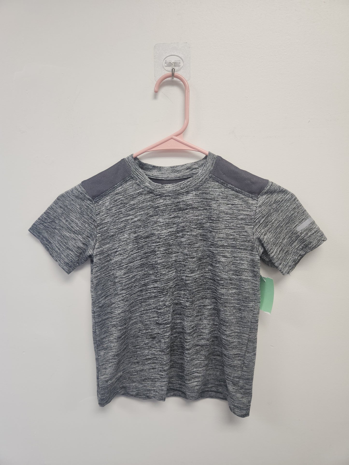 Grey Athletic Works Tshirt, 4/5 B