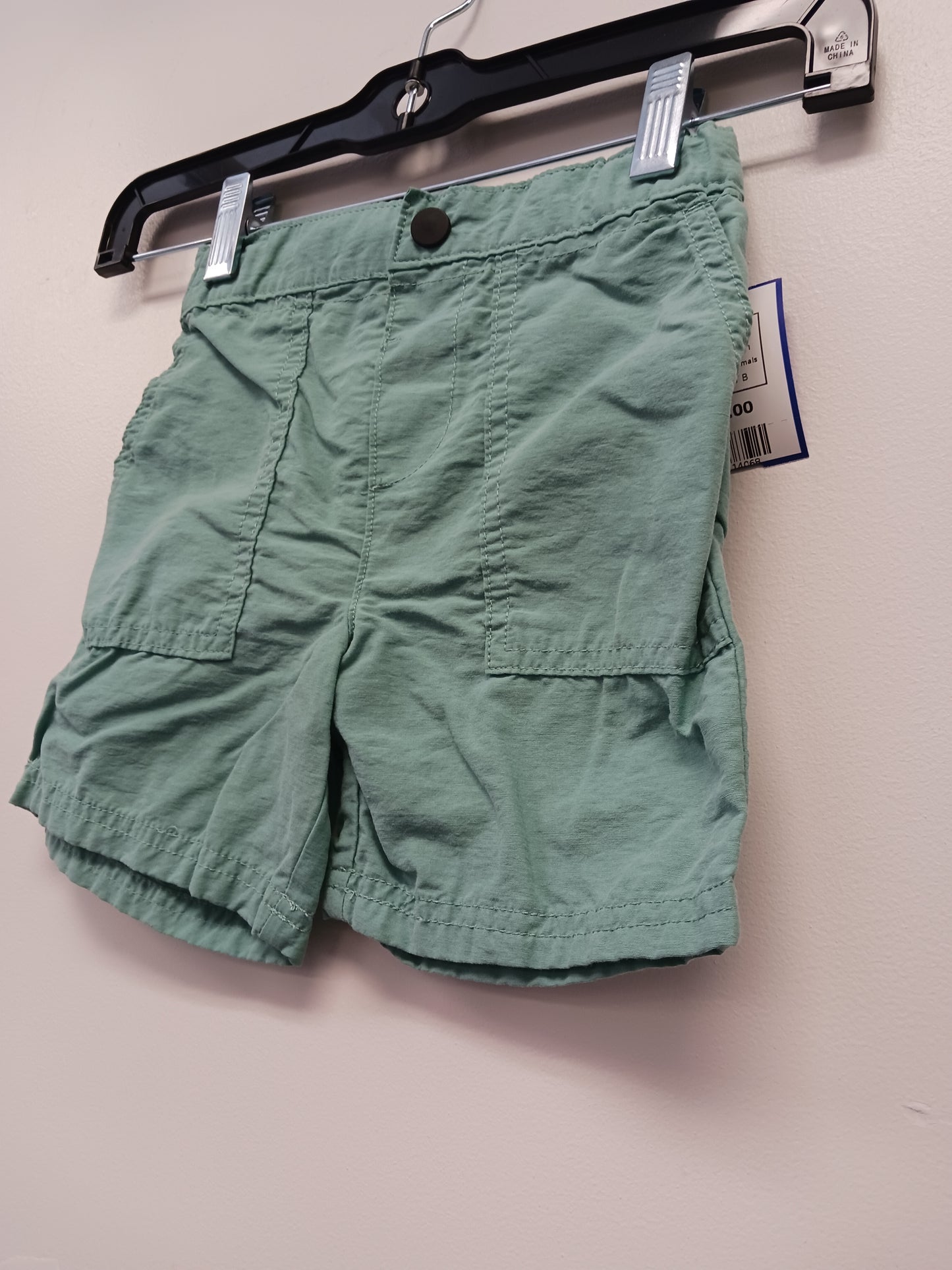 Green Garanimals Shorts, 3T B