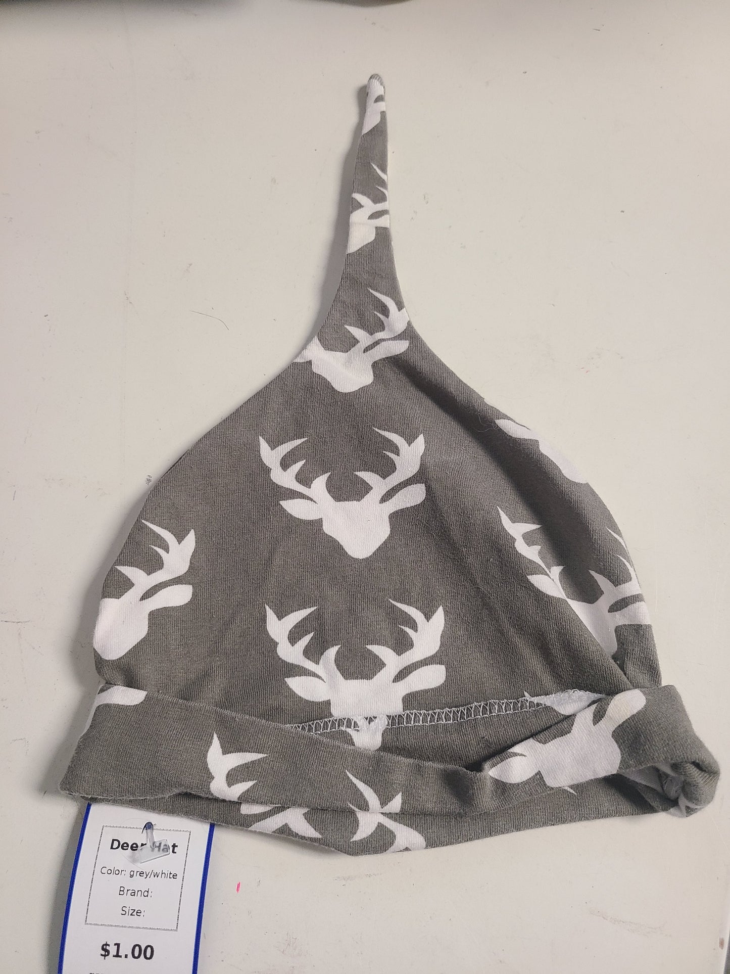 grey/white  Deer Hat