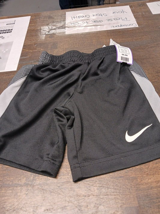 black Nike Basketball shorts, 4T B