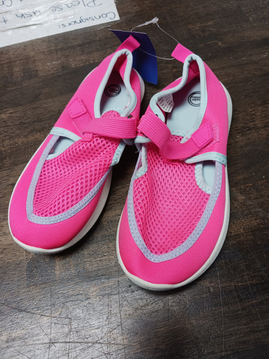 pink Wonder Nation Water Shoes 11/12, 11 G