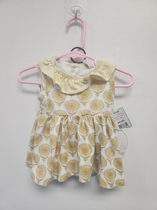 Yellow/White Flowers Kate Quinn Outfit, 3M G