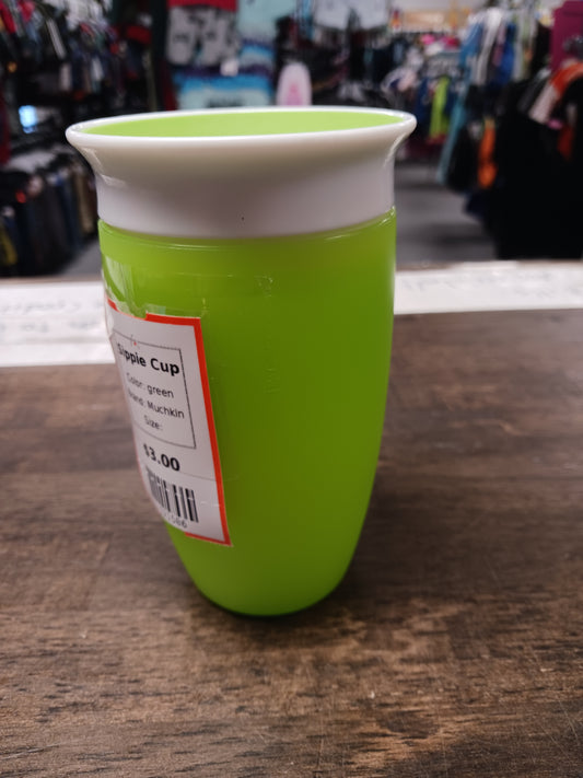 green Muchkin Sippie Cup