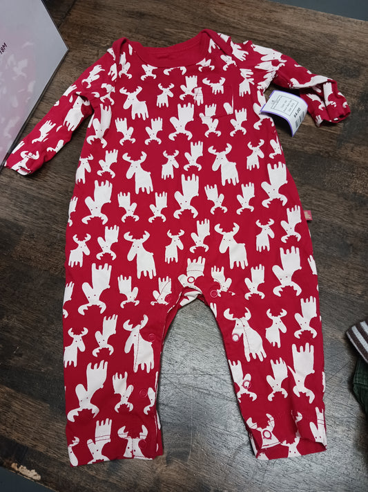 red Baby Gap Moose One piece outfit 3-6m, 3M B