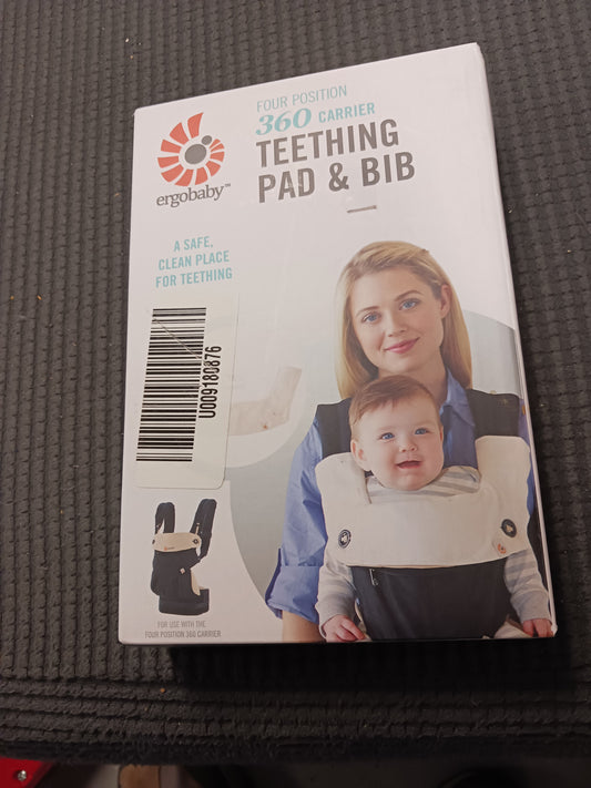 ergobaby Teething pad & bib