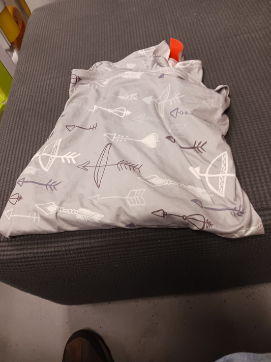 Grey Arrows  Carseat Cover