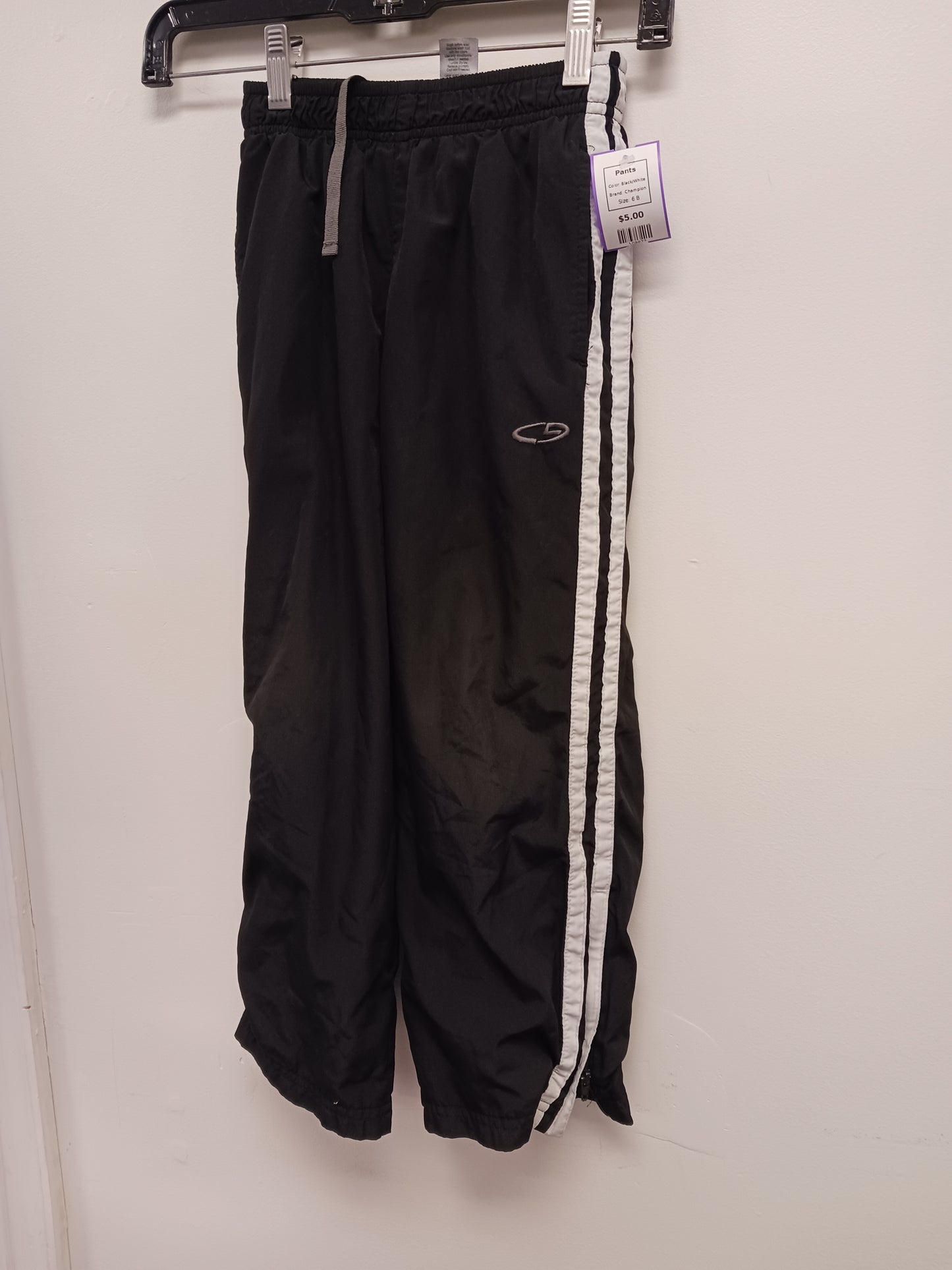 Black/White Champion Pants, 6 B