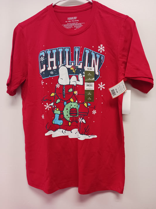 Red Peanuts Chillin Christmas Tshirt 14/16, 14 B