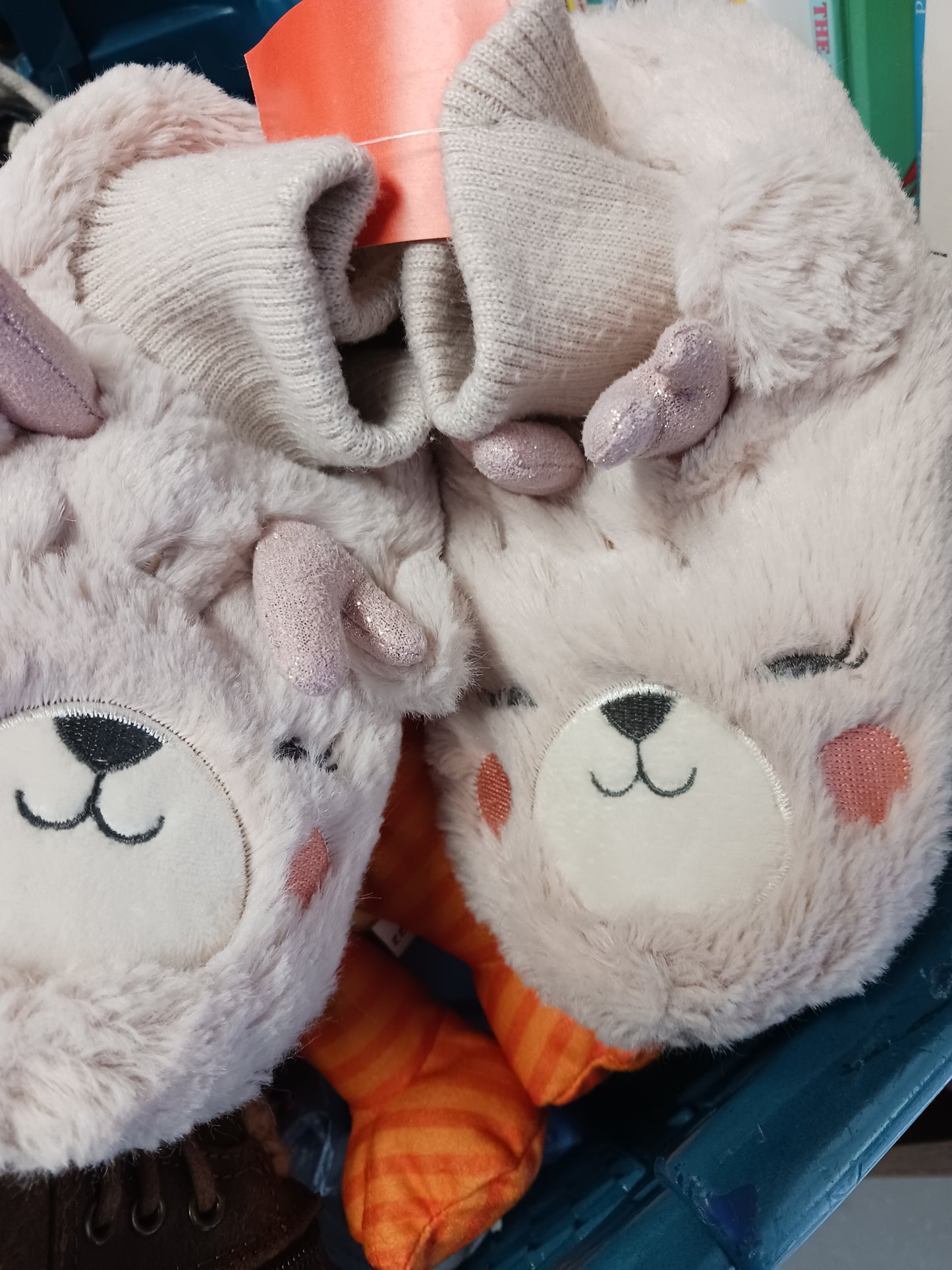 Pink Deer  Slippers, 9C G