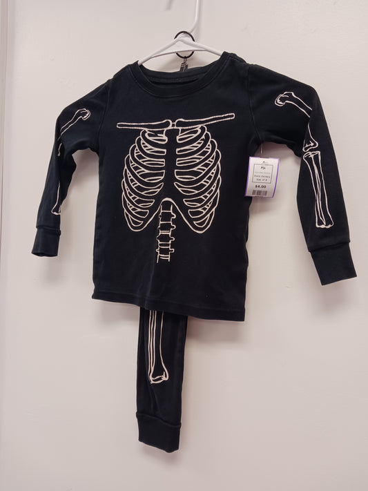 Black Skeleton Old Navy Pjs, 4T B