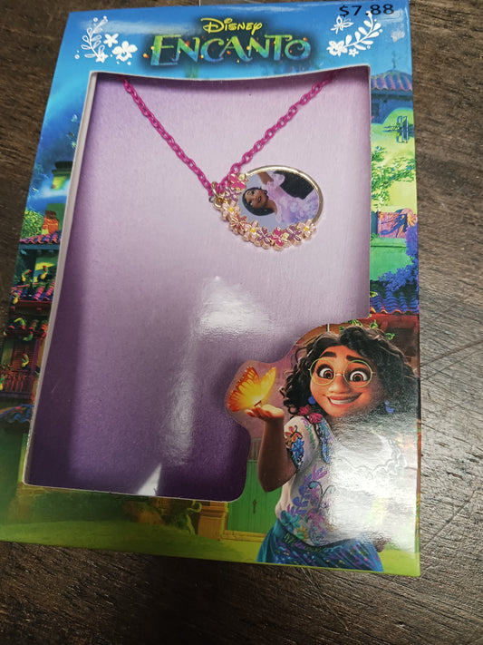 Encanto Necklace