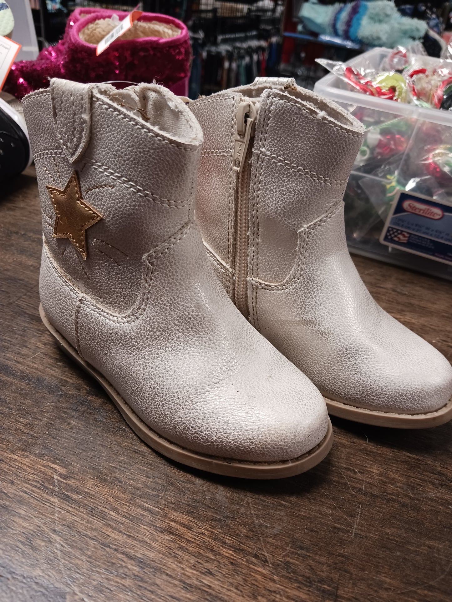 Cream Old Navy Cowboy Boots, 13.5 G