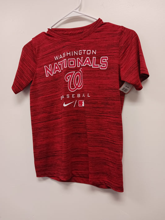 Red Washington Nationals Nike Shirt, 8 B