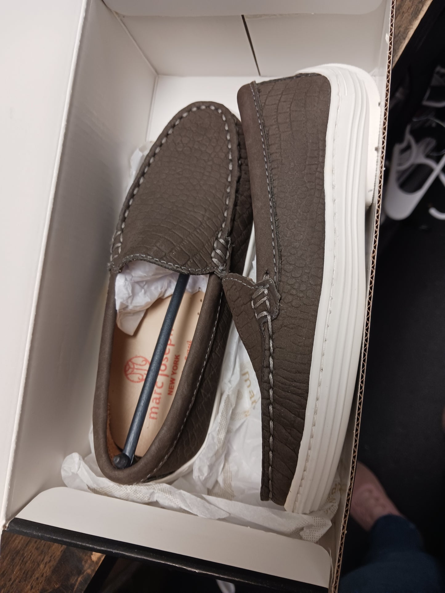 brown Marc Joseph Leather Slip on brand new in Box, 11 B
