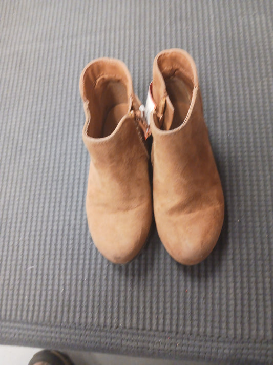 Brown Cat & Jack Boots, 10C G