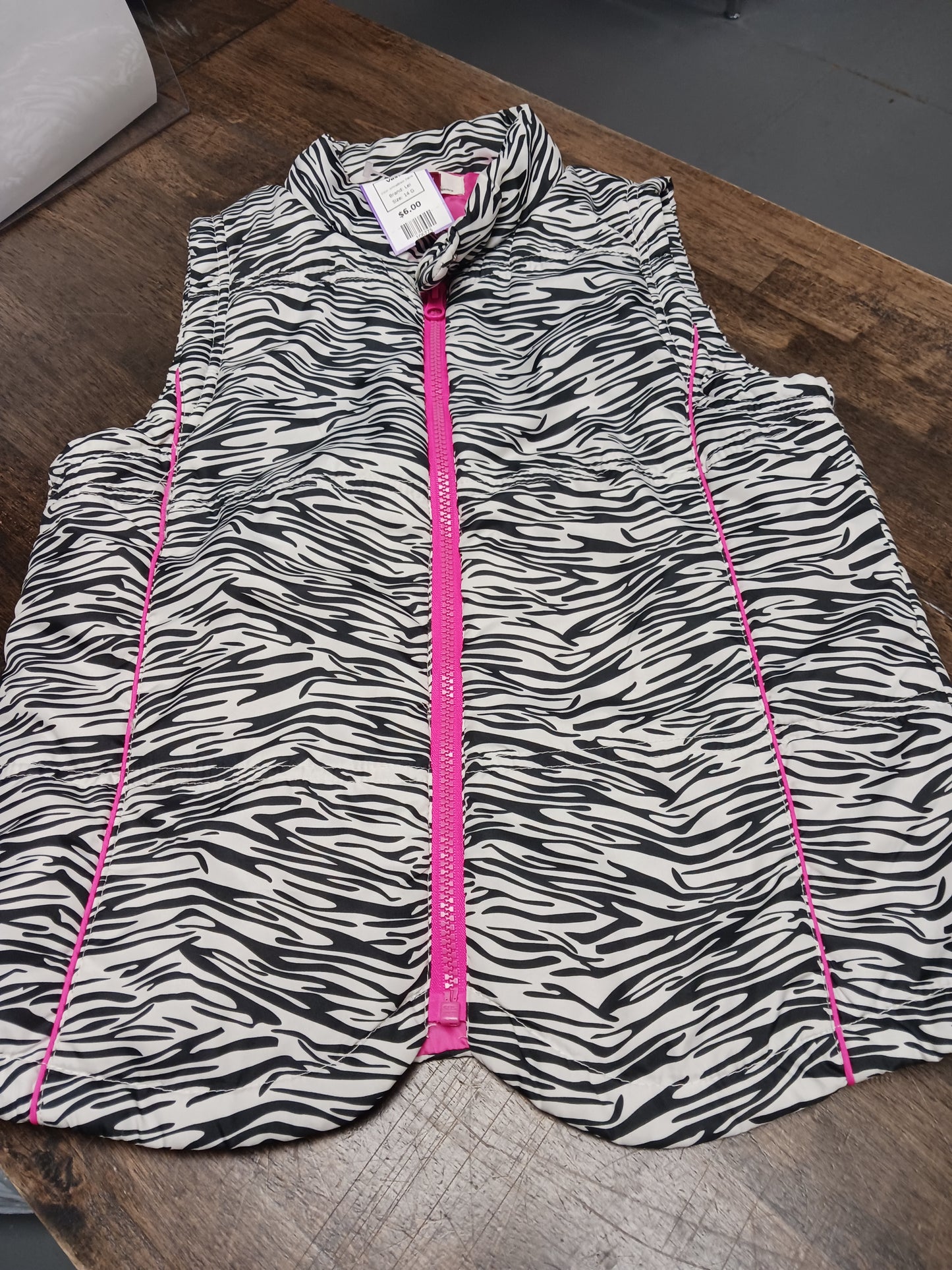 White/Black Zebra Lei Vest, 14 G