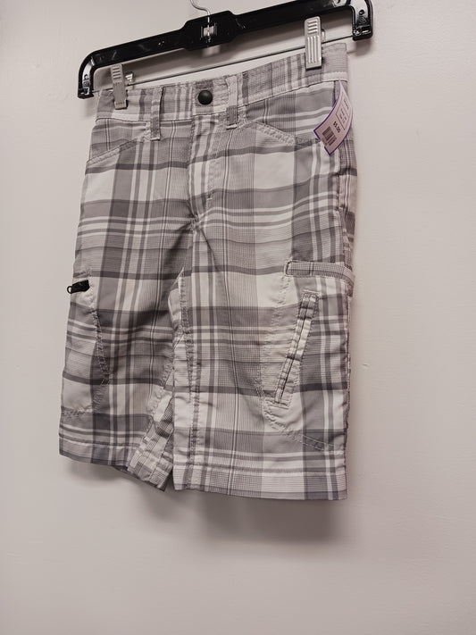 Grey/White Plaid Lee Shorts, 7 B