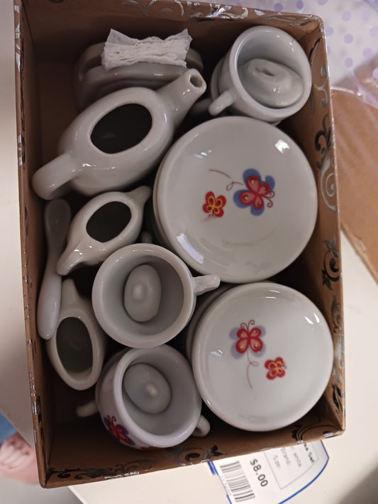 white  China Tea Set