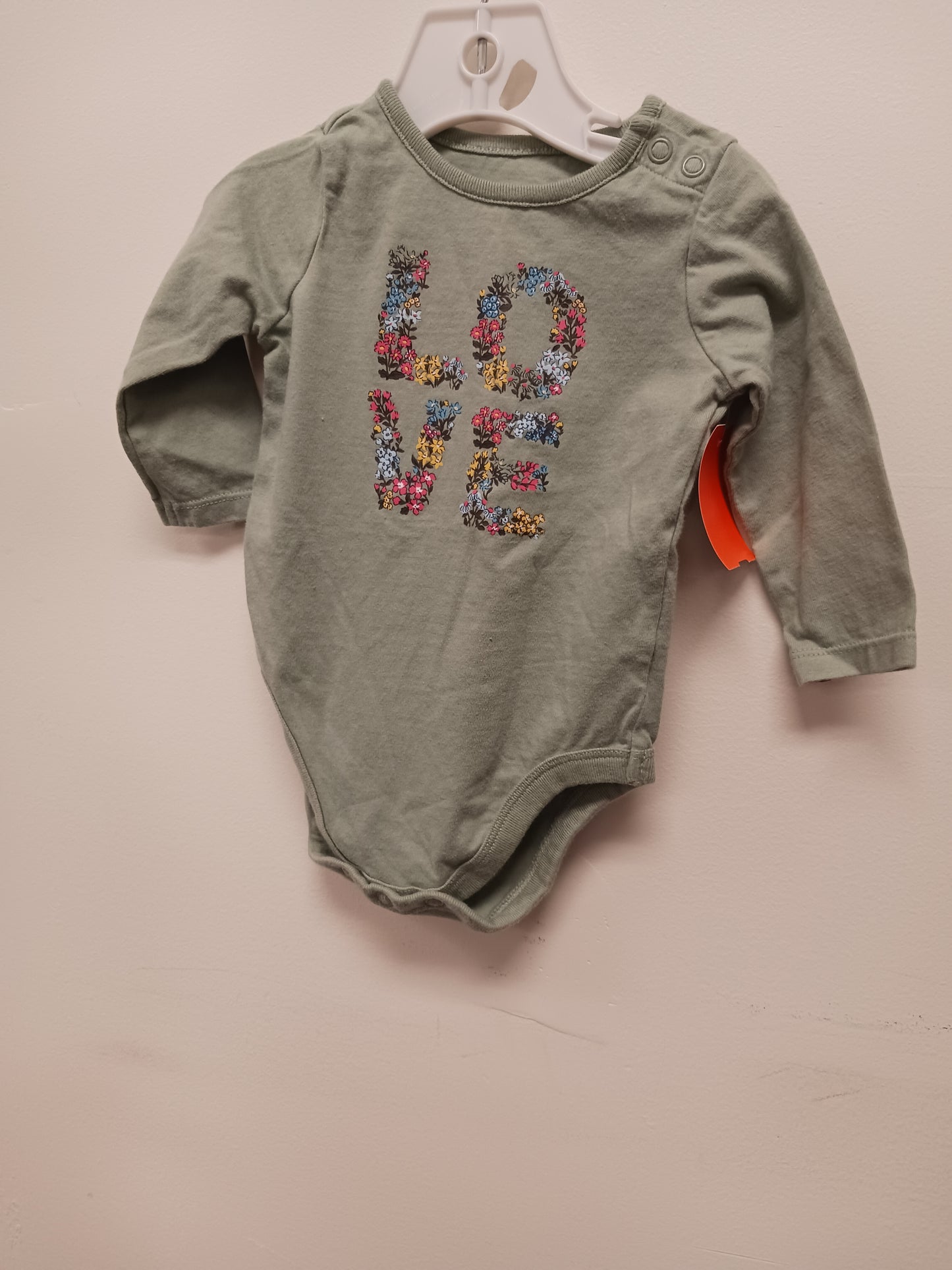 Green Garanimals Long Sleeve LOVE onesie, 3-6M G