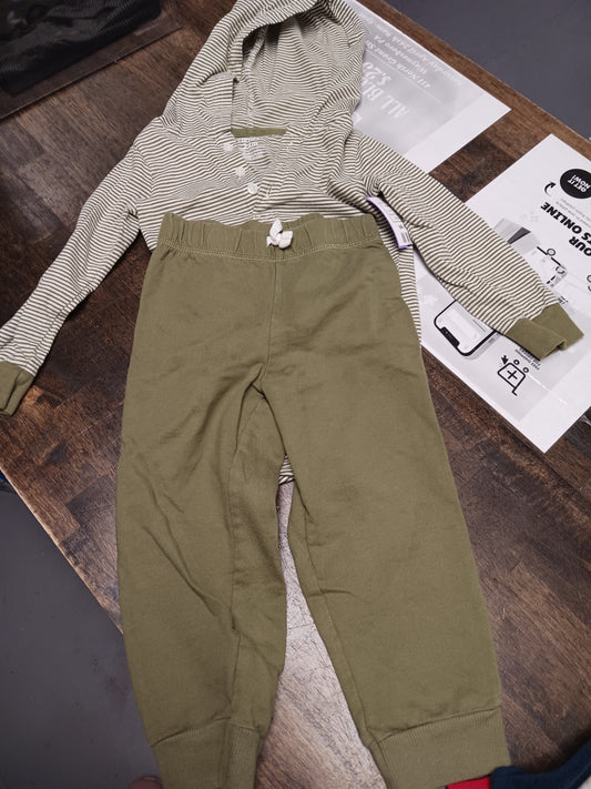 Green Carters Outfit, 2T B