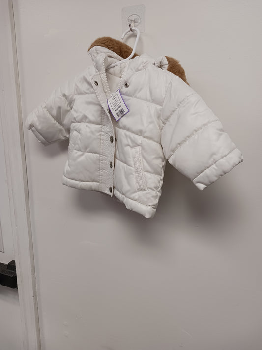 White Gap Coat, 3M G