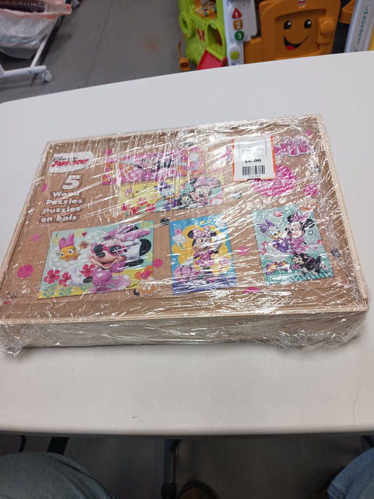 Disney 5 Wooden Puzzles Minnie Mouse