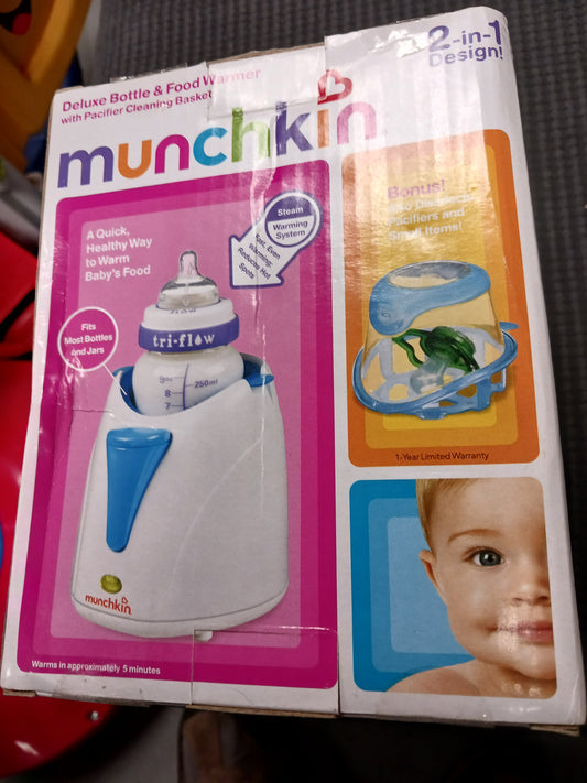 white Muchkin 2 in 1 Design Bottle Warmer