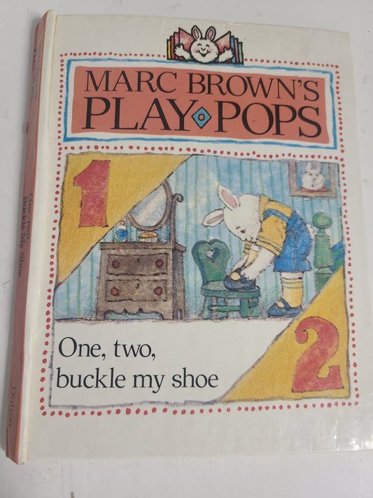One,Two,buckle my shoe pop up book