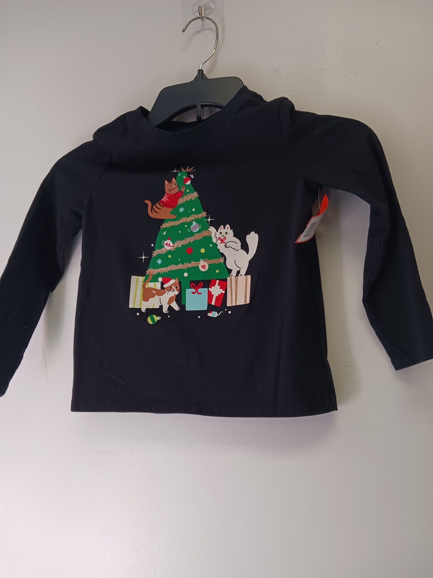 Black Christmas Tree Cat & Jack Longsleeve Shirt, 4T G
