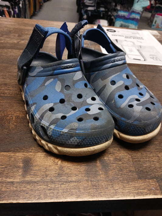 Blue Camo Crocs Rubber Shoes, 3 B