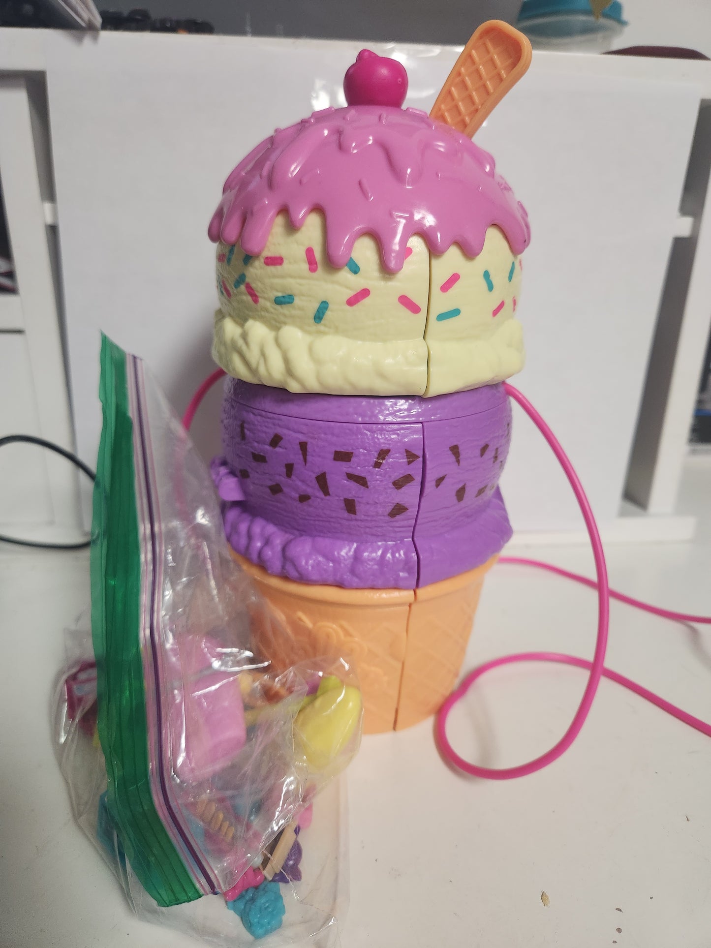 Polly Pocket Spin N' Surprise Ice Cream Cone