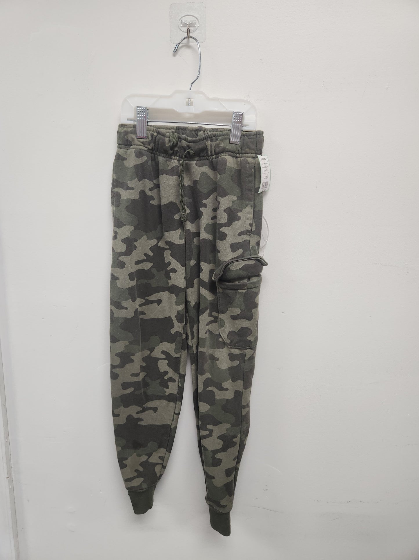 Green Camo 365 kids Joggers, 7 B