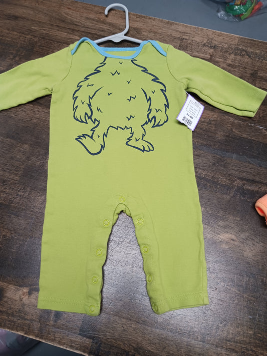 green circ one piece Grinch outfit 6-9m, 6M B